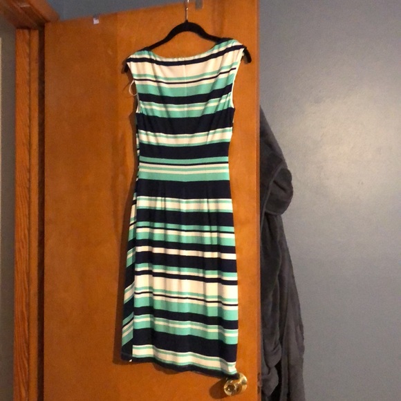 Size 4 Dress - Picture 2 of 2